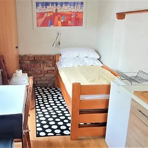 male-studio-z-mini-kuchnia.poznan-hotels.com/