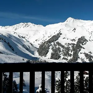 Apartment Chaleureux 4-6 Pers Chamois Appt H2 France
