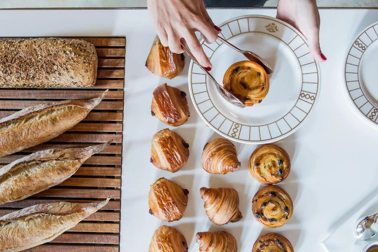 Le Meurice - Dorchester Collection Париж Отель