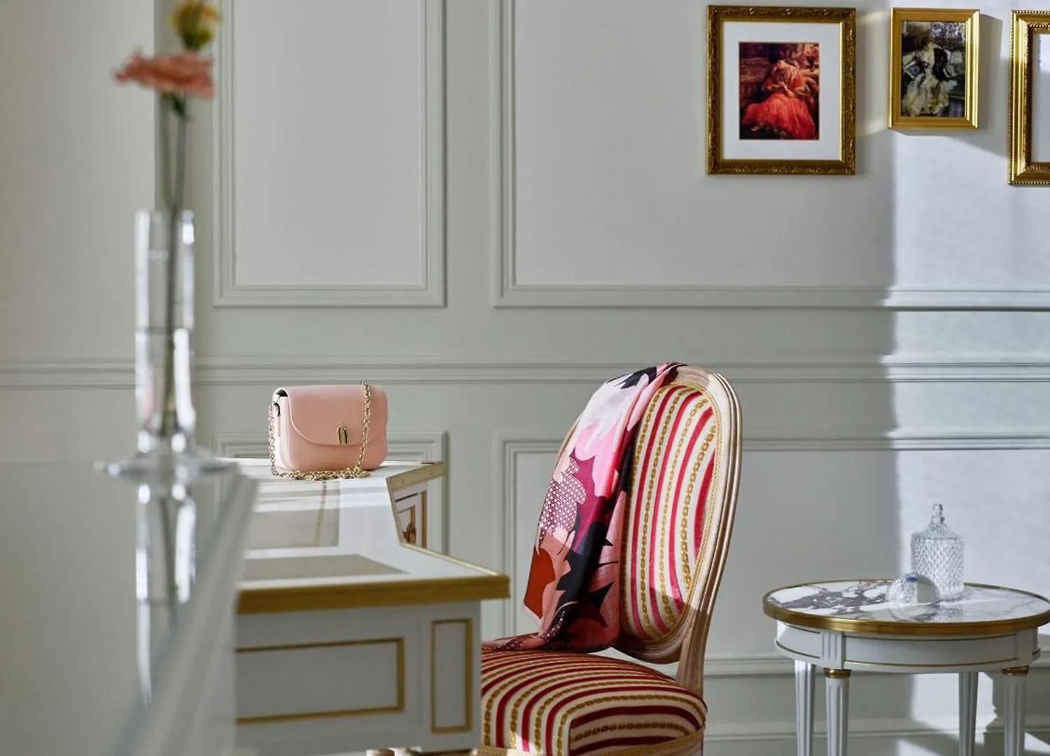 Отель Le Meurice - Dorchester Collection Париж